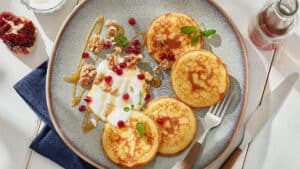 Pancakes mit Ziegenfrischkäse