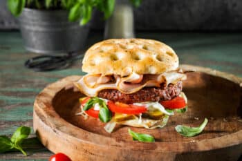 OSI Foodworks Burger Bacon Italian