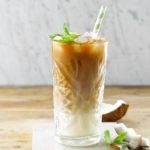 Ein Tropical Coconut Twist Rezept mit der Kokosnuss Milchalternative von Alpro for Professionals