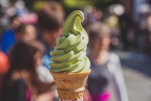 Matcha Eis grün Waffel Eiscreme