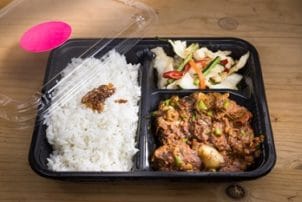 PP Verpackung Asiatischer Reis und Fleisch