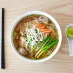 Vietnamesische Nudelsuppe Pho Suppen