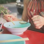 asiatische Suppe Stäbchen | snackcoennction