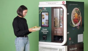 Automat mit Salat Snacks
