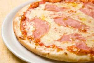 Pizza Prosciutto Bindi