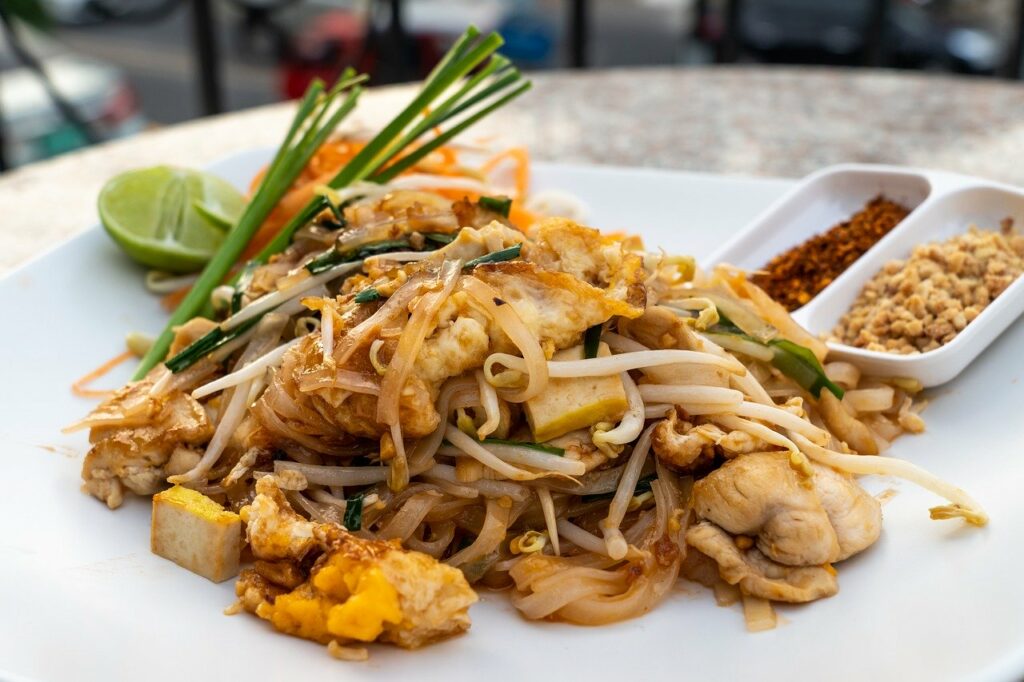 Pad Thai - thailändisches Nudelgericht - snackconnection