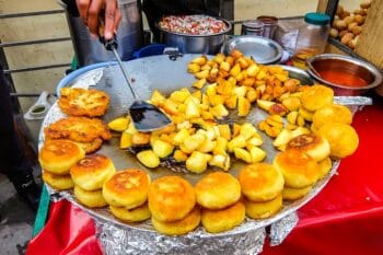 Aloo Tikki Kartoffelpuffer mit Blumenkohl