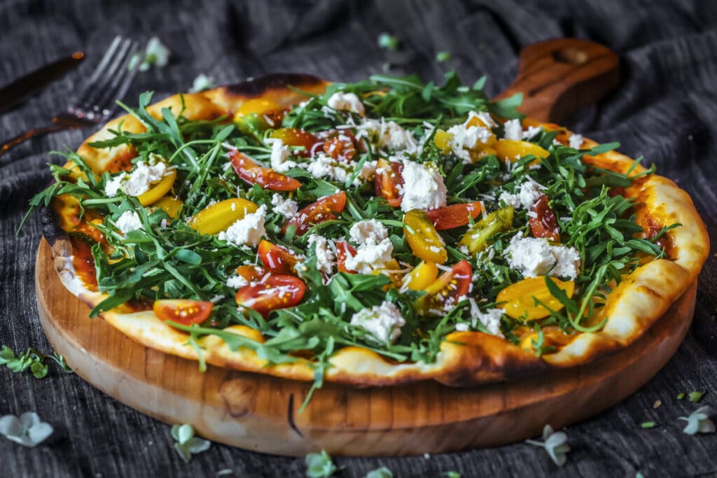 Rezept: Salat Pizza - snackconnection