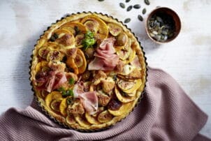 Rezept Alpenhain Back-Camembert auf Blätterteig-Süßkartoffel-Tarte / snackconnection