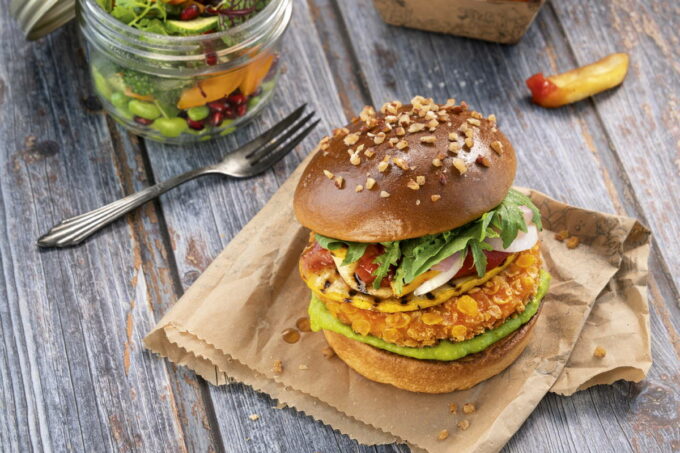 Veganer Crunchy chicken Burger | snackconnection