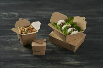 Essen in Takeaway-Verpackung 