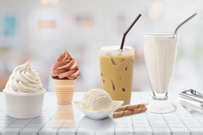 Die Produktlinie von Warmsener umfasst flüssige Basismischungen für die einfache und schnelle Herstellung von Eisspezialitäten wie Softeis, klassischem Streicheis für die Eistheke, Frozen Yoghurt, Eiscappuccino und Milchshakes in verschiedenen Geschmacksrichtungen.