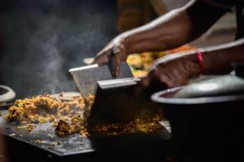 Länderspezial Sri Lanka Streetfood Kottu Rotis gehacktes Brot