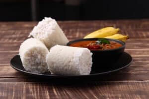 Länderspezial Sri Lanka Streetfood Pittu Reis Kokos Rolle