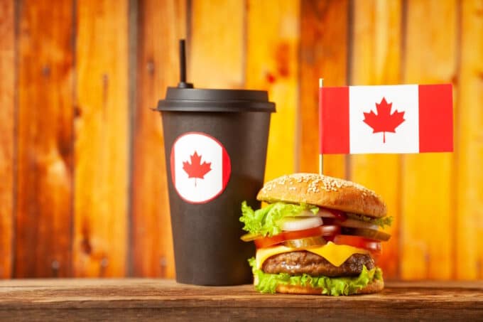 Kanada Coffee to go Burger Fahne