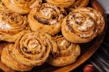 Dänisches Gebäck Kanelsnegle Zimtschnecken